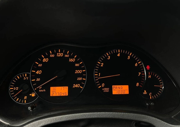 Toyota Avensis cena 13500 przebieg: 277045, rok produkcji 2005 z Wrocław małe 46